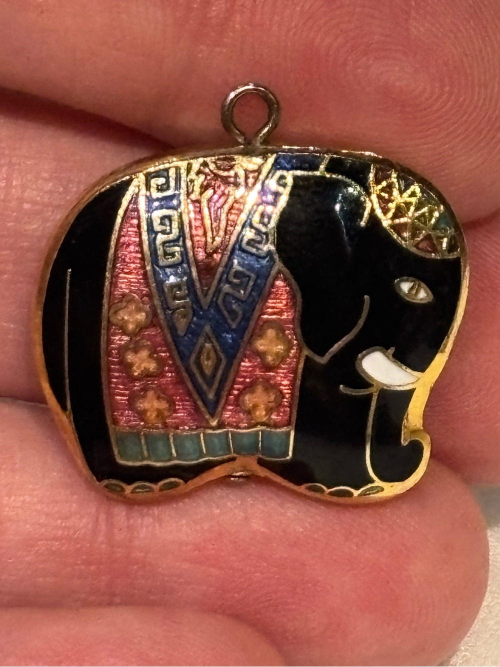 Vintage Cloisonné enamel bubbled elephant pendant